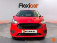 Usado Ford Tourneo Courier Ambiente 102 CV (75 kW) 2018 Rojo Monovolumen