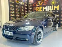 Usado BMW 325 Comfort Edition 218 CV (160 kW) 2007 Azul Berlina