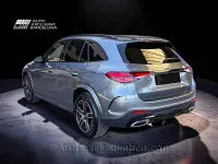 Usado Mercedes GLC300e 313 CV (230 kW) 2023 Gris / plata SUV
