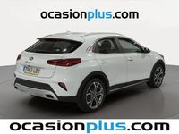 Usado Kia XCeed 136 HP (100 kW) 2020 Branco SUV