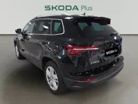 Usado Skoda Karoq Selection 150 CV (110 kW) 2025 Negro SUV