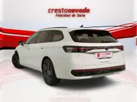 Usado VW Passat R-line 150 CV (110 kW) 2024 Familiar