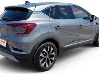 Usado Renault Captur Techno 140 CV (102 kW) 2023 Gris SUV