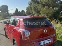 Usado Ssangyong (KGM) Tivoli Limited 115 CV (84 kW) 2017 Rojo SUV