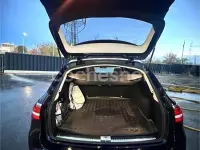 Usado Mercedes E220 194 CV (142 kW) 2019 Azul Familiar