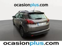 Usado Peugeot 2008 Active 100 CV (73 kW) 2016 Gris plata SUV