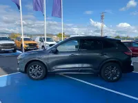 Usado Ford Kuga ST-Line 226 CV (166 kW) 2023 Gris SUV