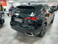 Usado Lexus NX300h Sport Line 197 CV (144 kW) 2021 Negro SUV