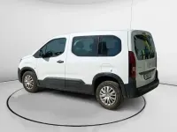 Usado Peugeot Rifter Active 102 CV (75 kW) 2021 Blanco Monovolumen