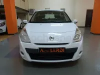 Usado Renault Clio II Authentique 70 CV (51 kW) 2010 Blanco Berlina