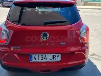 Usado SsangYong Tivoli 115 CV (84 kW) 2016 Rojo SUV