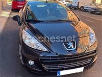 Usado Peugeot 207 CC 120 CV (88 kW) 2013 Negro Descapotable