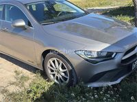 Usado Mercedes CLA200 Shooting Brake 156 CV (114 kW) 2019 Gris / plata Familiar