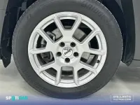 Usado Jeep Renegade Limited 130 CV (95 kW) 2023 Blanco SUV