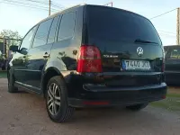 Usado VW Touran 105 CV (77 kW) 2007 Negro Monovolumen