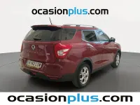 Usado SsangYong Tivoli 163 CV (119 kW) 2021 Rojo SUV