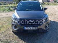 Usado Ford Kuga ST-Line 150 CV (110 kW) 2019 Gris / plata SUV