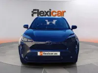 Usado Toyota Yaris Hybrid Active 116 CV (85 kW) 2025 Gris