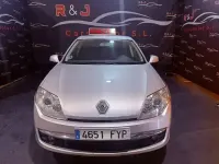 Usado Renault Laguna III Authentique 110 CV (80 kW) 2008 Gris Berlina