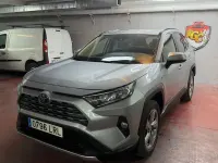 Käytetty Toyota RAV4 Hybrid Business Edition 222 HP (163 kW) 2021 Harmaa Katumaasturi