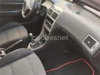 Usado Peugeot 307 90 CV (66 kW) 2005 Gris / plata Familiar