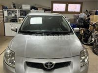 Usado Toyota Auris Luna 126 CV (92 kW) 2008 Gris / plata Berlina