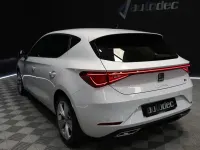 Usado Seat Leon FR 150 CV (110 kW) 2024 Blanco Berlina