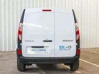 Usado Renault Kangoo 44 kW (60 CV) 2021 Blanco Monovolumen