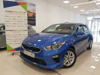 Usado Kia Ceed 120 CV (88 kW) 2021 Azul Utilitario