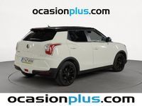 Usado Ssangyong (KGM) Tivoli Limited 128 CV (94 kW) 2018 Blanco SUV