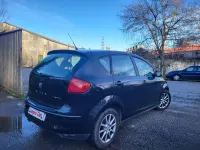Usado Seat Altea Copa 105 CV (77 kW) 2010 Negro Monovolumen