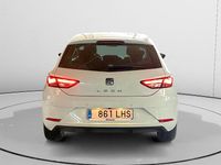 Usado Seat Leon Style 132 CV (97 kW) 2020 Blanco Utilitario