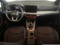 Usado Seat Arona FR 116 CV (85 kW) 2024 Gris/plata SUV