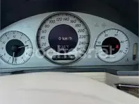 Usado Mercedes E320 Avantgarde 204 CV (150 kW) 2004 Azul Berlina