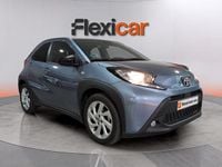 Käytetty Toyota Aygo X 72 HP (52 kW) 2024 Sininen Katumaasturi