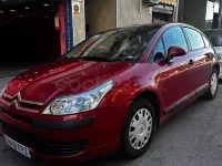 Usado Citroën C4 110 CV (80 kW) 2007 Granate Berlina