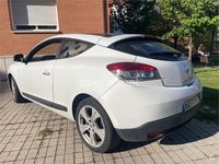 Usado Renault Mégane 105 CV (77 kW) 2011 Blanco Berlina
