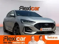Usado Ford Focus ST-Line 125 HP (91 kW) 2023 Cinzento