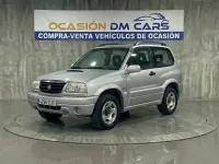 Usado Suzuki Grand Vitara 110 CV (80 kW) 2005 Gris Utilitario