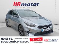 Usado Kia Ceed Style 101 CV (74 kW) 2025 Gris Utilitario