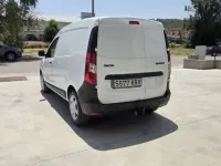 Usado Dacia Dokker Essentiel 102 CV (75 kW) 2018 Blanco Monovolumen