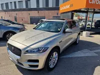 Usado Jaguar F-Pace Prestige 180 CV (132 kW) 2016 Beige SUV