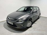 Usado Hyundai i30 Classic 90 CV (66 kW) 2010 Gris Utilitario