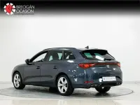 Usado Seat Leon XCELLENCE 150 HP (110 kW) 2023 Azul Sedan