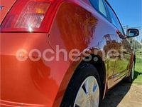 Usado Suzuki Swift GL 92 CV (67 kW) 2006 Rojo Utilitario