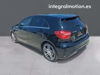 Usado Mercedes A200 AMG line 136 CV (100 kW) 2015 Negro Utilitario