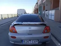 Usado Hyundai Coupé 105 CV (77 kW) 2004 Gris / plata Coupe