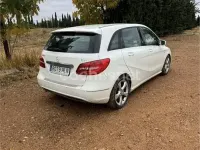 Usado Mercedes B200 136 CV (100 kW) 2012 Blanco Utilitario
