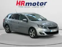 Usado Peugeot 308 Allure 120 CV (88 kW) 2016