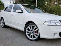 Usado Skoda Octavia vRS 170 CV (125 kW) 2007 Blanco Berlina